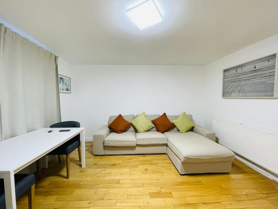 Lovely Duplex Apartment In Edinburgh City Centre Exterior photo